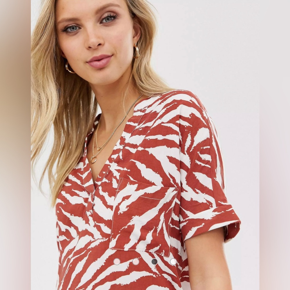Warehouse blouse in animal print Size 8